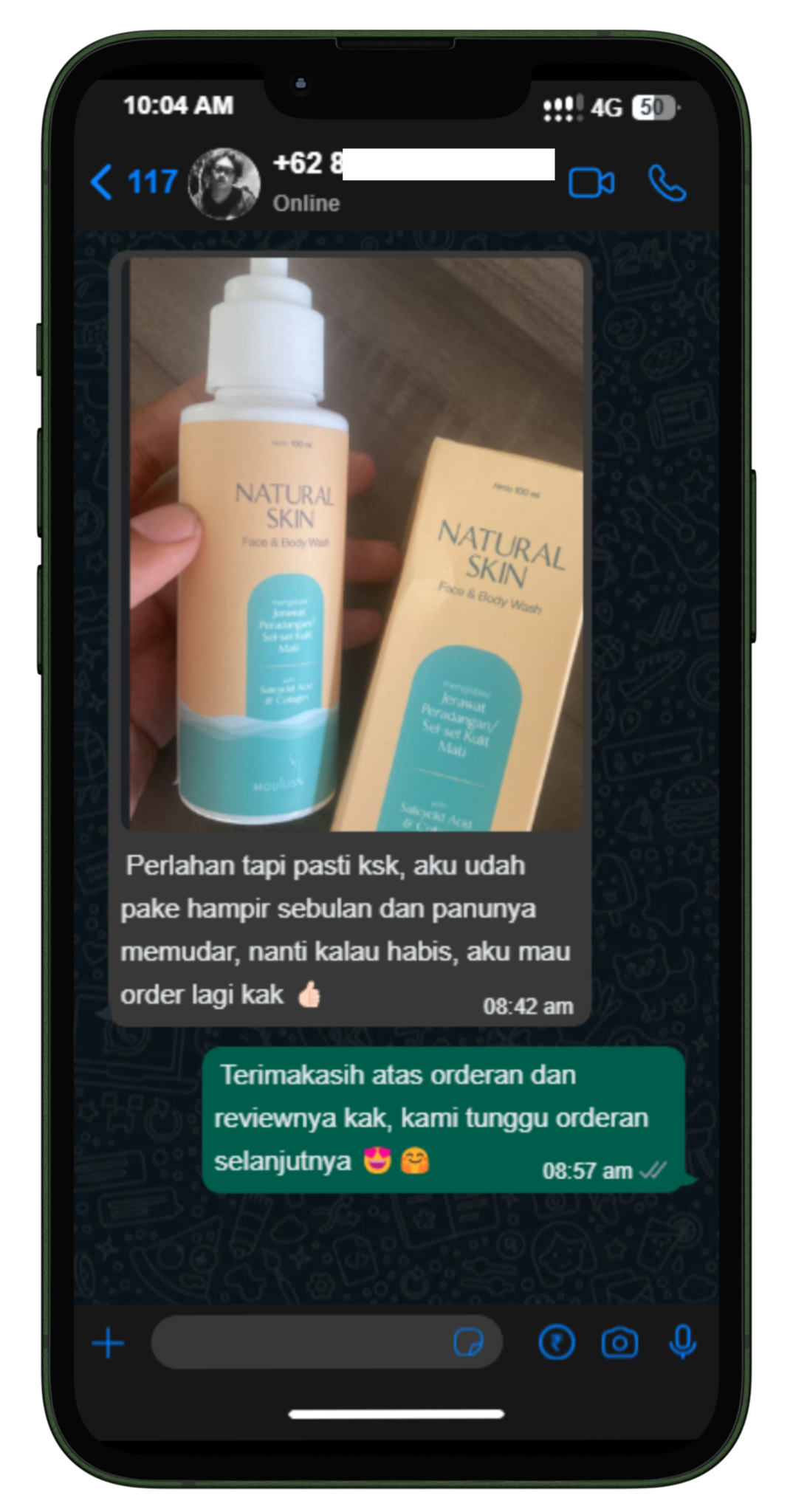 Testimoni WhatsApp pelanggan Mouluss — panu memudar setelah pemakaian rutin